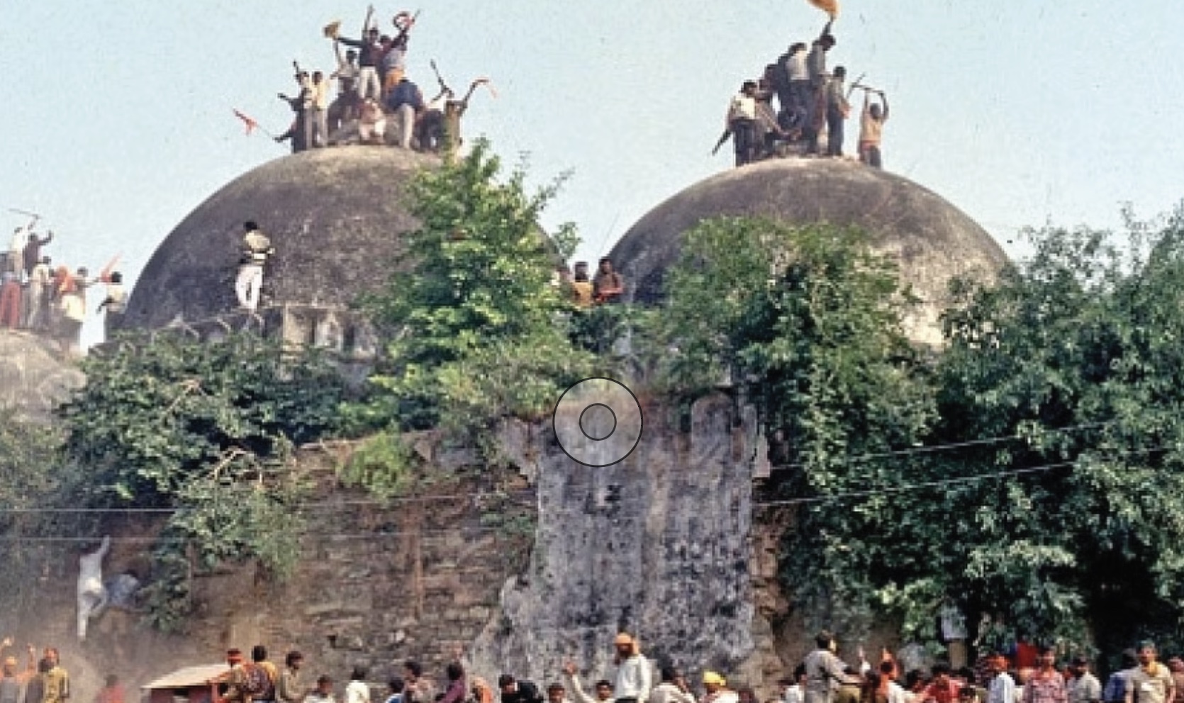 കയ്യേറ്റം ചെയ്യപ്പെടുന്ന ആരാധനാലയങ്ങളും  നീതി നിഷേധത്തിന്റെ വിധിപ്രസ്താവങ്ങളും 