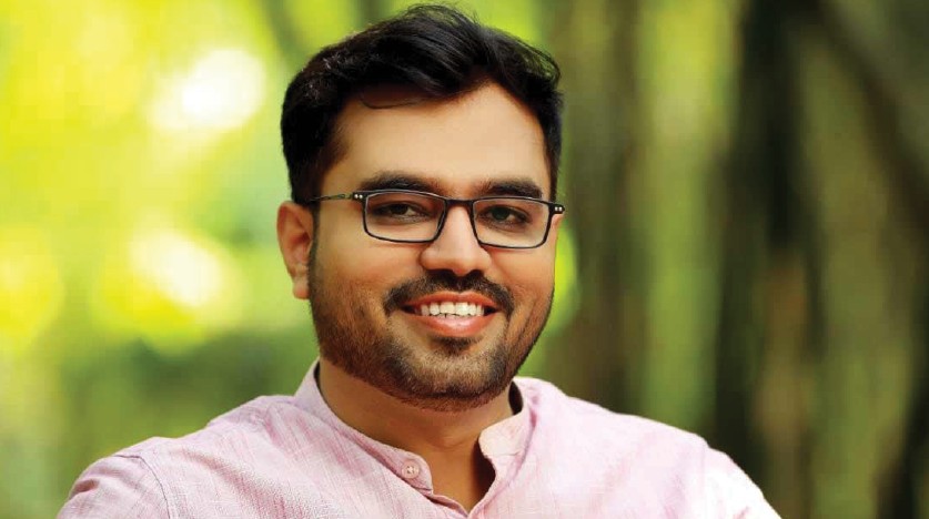 അഡ്വ.വി.കെ ഫൈസൽ ബാബു